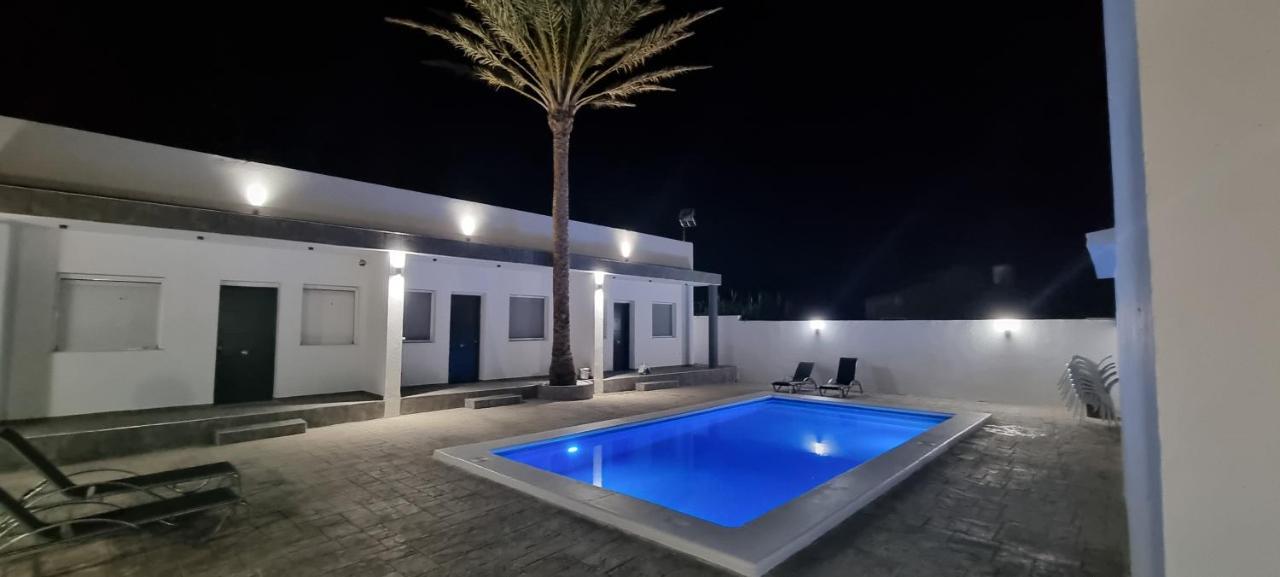 Apartamentos La Playa Barbate Kültér fotó