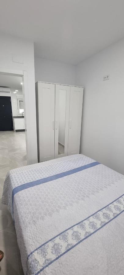 Apartamentos La Playa Barbate Kültér fotó