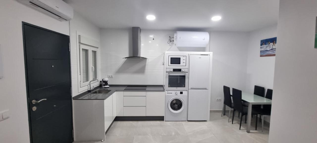 Apartamentos La Playa Barbate Kültér fotó